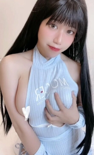 300px_ain-nguyen_141.webp