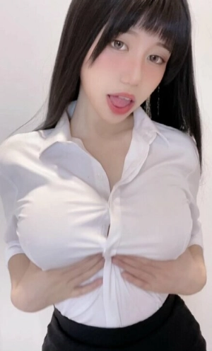 300px_ain-nguyen_150.webp