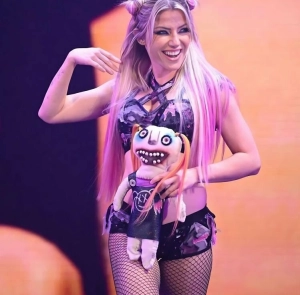 300px_alexa-bliss_339.webp