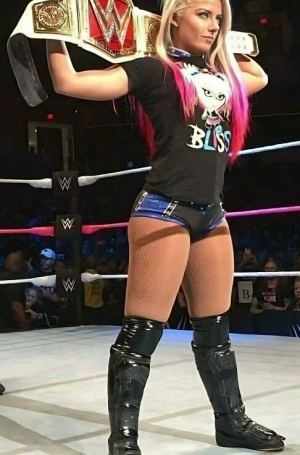 300px_alexa-bliss_342.webp