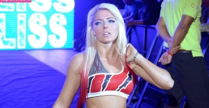 300px_alexa-bliss_365.webp