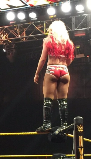 300px_alexa-bliss_377.webp