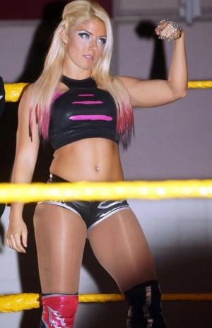 300px_alexa-bliss_379.webp