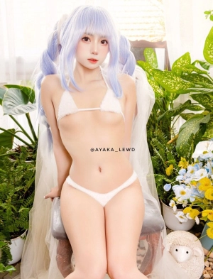 300px_azami-cosplay_127.webp