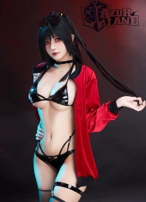 300px_azami-cosplay_133.webp