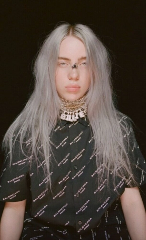 300px_billie-eilish_1361.webp