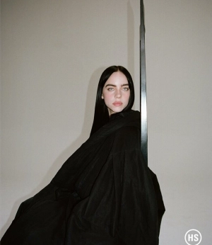 300px_billie-eilish_793.webp