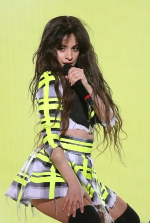 300px_camila-cabello_596.webp