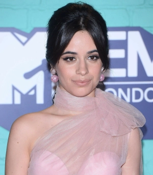 300px_camila-cabello_605.webp