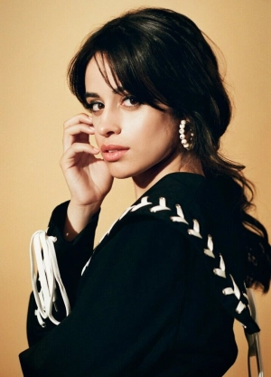 300px_camila-cabello_722.webp