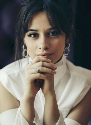 300px_camila-cabello_782.webp