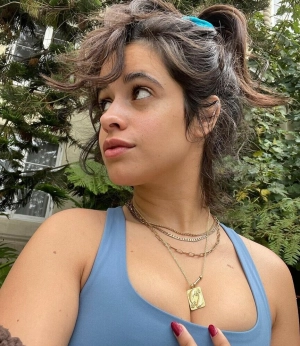 300px_camila-cabello_989.webp