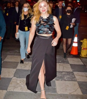 300px_chloe-grace-moretz_321.webp