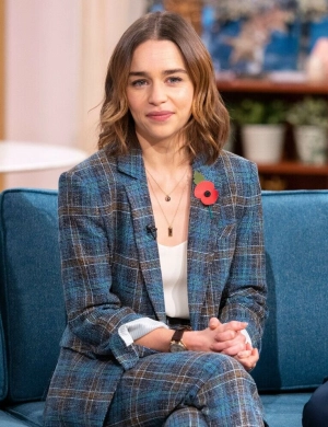 300px_emilia-clarke_856.webp