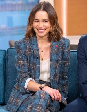 300px_emilia-clarke_863.webp