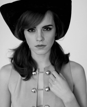 300px_emma-watson_946.webp