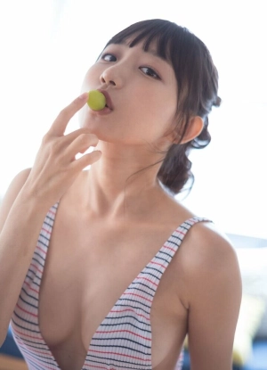 300px_eunji-pyoapple_318.webp
