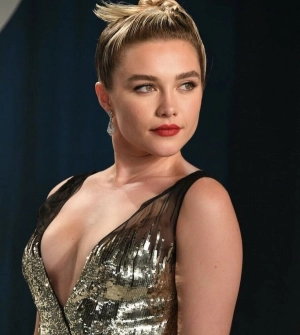 300px_florence-pugh_109.webp