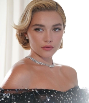 300px_florence-pugh_119.webp