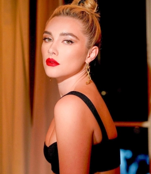 300px_florence-pugh_184.webp