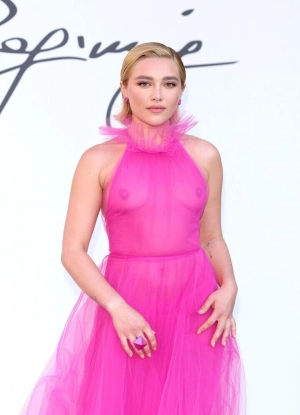 300px_florence-pugh_235.webp