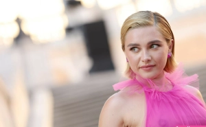 300px_florence-pugh_252.webp