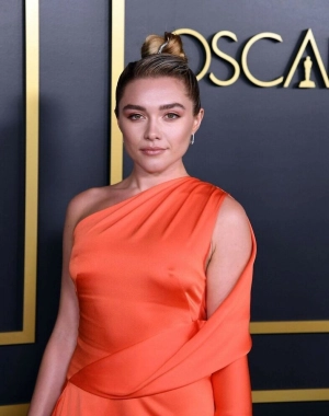 300px_florence-pugh_405.webp