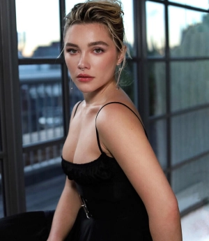 300px_florence-pugh_409.webp