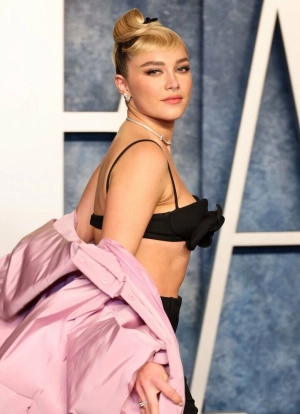 300px_florence-pugh_431.webp