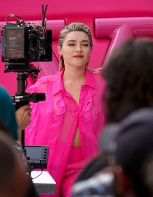 300px_florence-pugh_505.webp