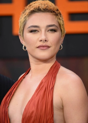 300px_florence-pugh_727.webp