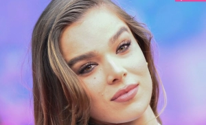 300px_hailee-steinfeld_1153.webp