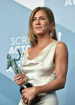 300px_jennifer-aniston_253.webp