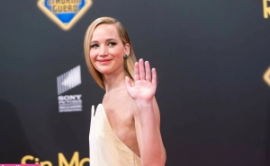 300px_jennifer-lawrence_533.webp