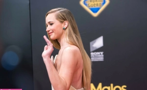 300px_jennifer-lawrence_542.webp