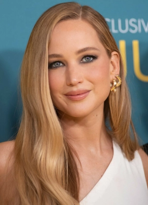 300px_jennifer-lawrence_655.webp