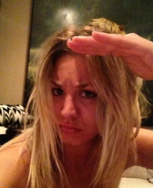 300px_kaley-cuoco_199.webp