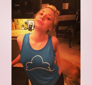 300px_kaley-cuoco_635.webp