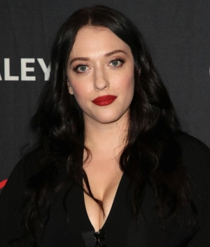 300px_kat-dennings_127.webp