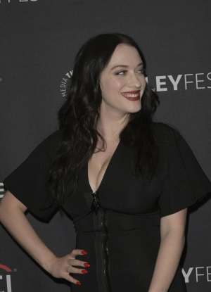 300px_kat-dennings_139.webp