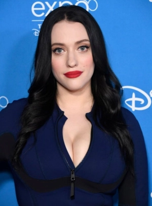 300px_kat-dennings_260.webp