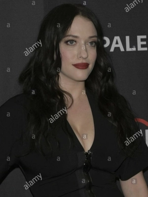 300px_kat-dennings_287.webp