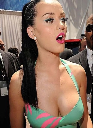 300px_katy-perry_176.webp