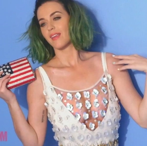 300px_katy-perry_342.webp