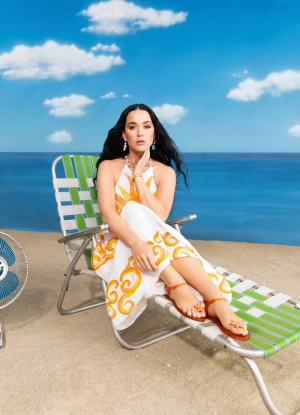 300px_katy-perry_344.webp