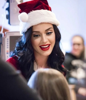 300px_katy-perry_692.webp