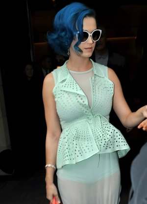 300px_katy-perry_797.webp