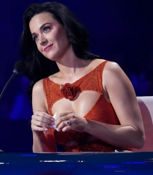 300px_katy-perry_874.webp