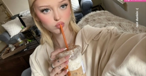 300px_loren-gray_377.webp