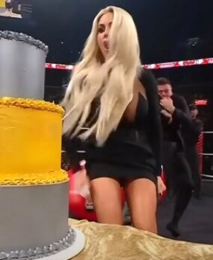 300px_maryse-wwe_214.webp